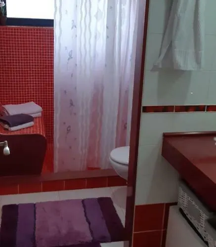 Linda Mar Apartman *